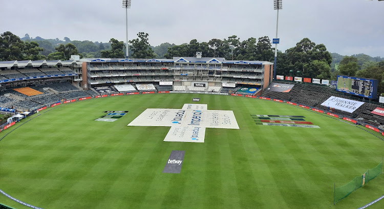 Day four of the second Test between SA and India delayed by rain.