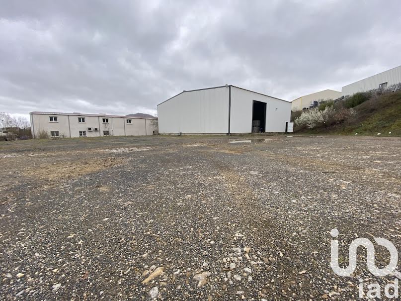 Location  maison 1 pièce 400 m² à Millau (12100), 2 366 €