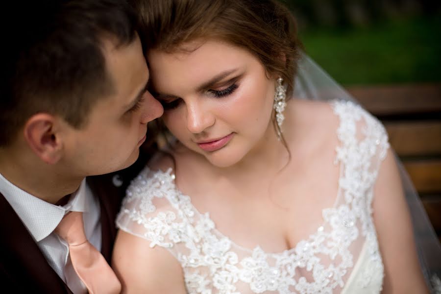 Fotografo di matrimoni Anna Polukhina (polukhinaanna). Foto del 4 settembre 2017