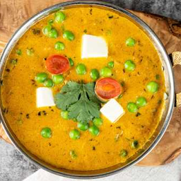 Mattar Paneer