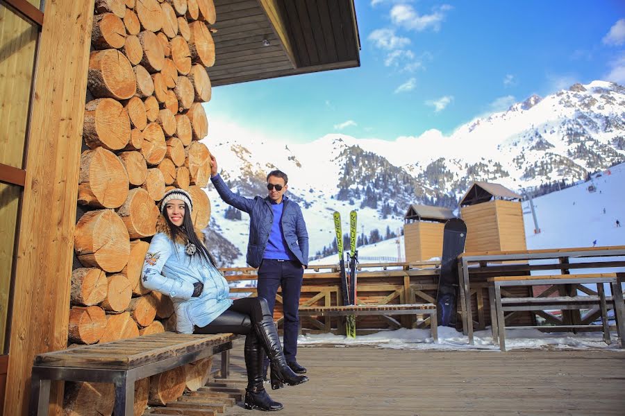 Fotografo di matrimoni Erlan Kuralbaev (kuralbayev). Foto del 5 novembre 2017