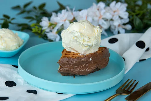 Belgian Milk Ice Cream Waffle