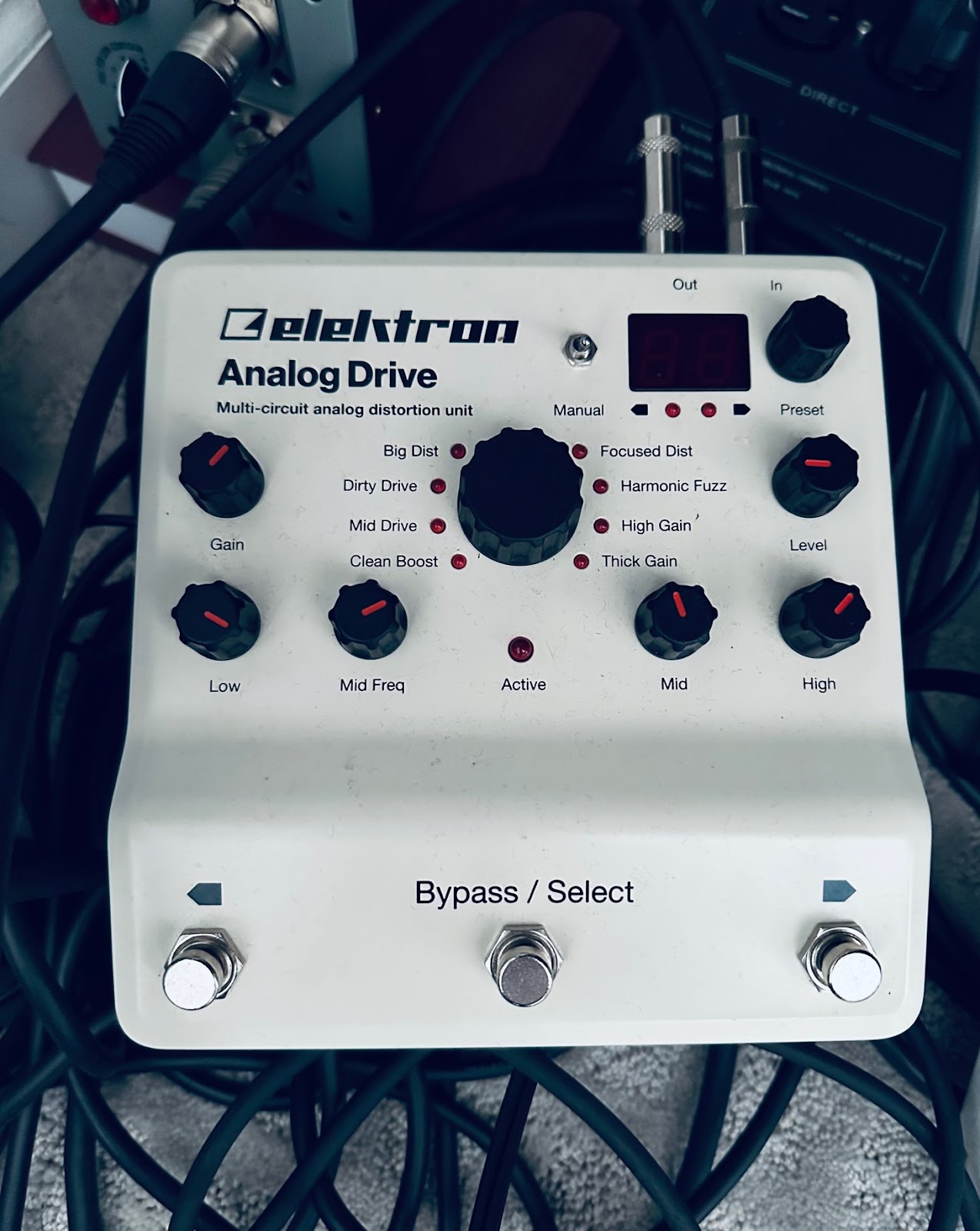 Elektron Analog Drive guitar pedal, off-white with black knobs.