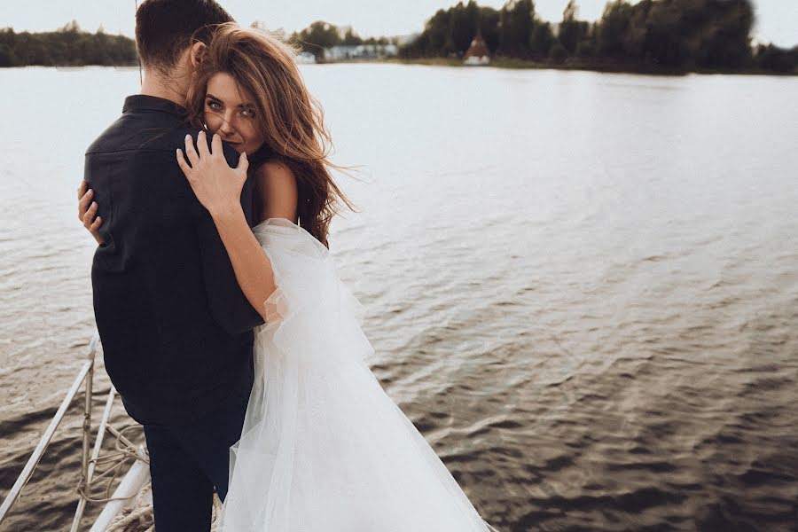 Fotógrafo de bodas Aleksandr Tikhomirov (alextixomirov). Foto del 1 de junio 2019