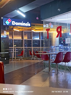 Loki at Domino's Pizza, Brookefield,  photos