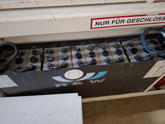 Imagen de HOLLAND LIFT N-165EL12