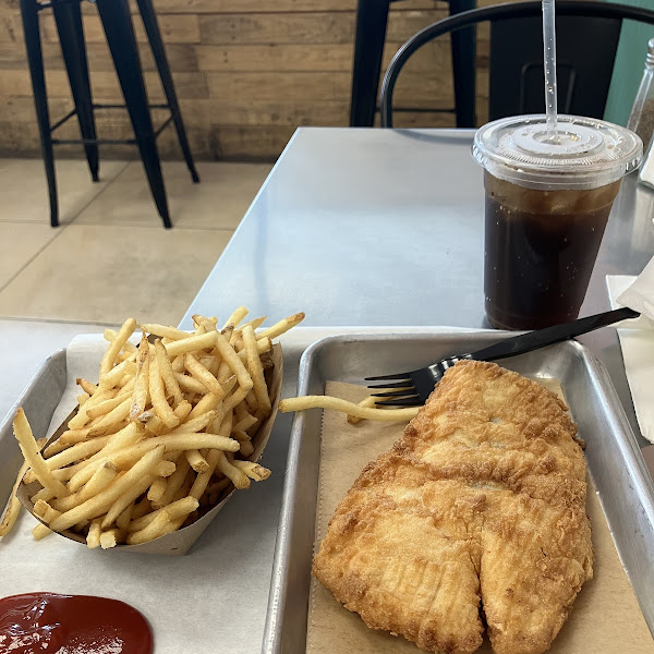 Gluten-Free Fish & Chips at Half Moon Seafood Co.