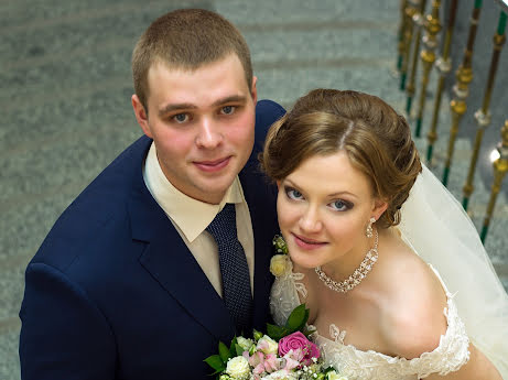 Fotógrafo de casamento Galina Polischuk (labell). Foto de 1 de outubro 2015