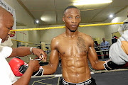 Zolani Tete in  training  in Mdantsane, Eastern Cape, as he prepares for a  World Boxing Super Series fight against Nonito  Donaire. The  bout is  set to take place on April 27 in the US. /  MARK ANDREWS