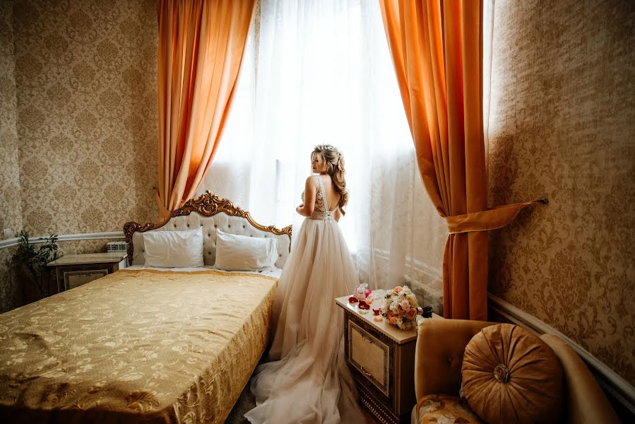 Wedding photographer Aleksandr Glazunov (alexandrn). Photo of 16 August 2019