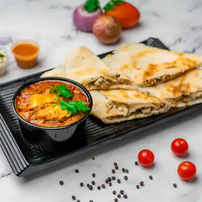 Pepper Chicken Dosa- Non-veg