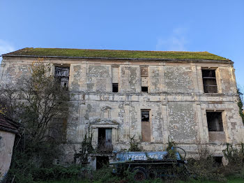 château à Chateau-thierry (02)