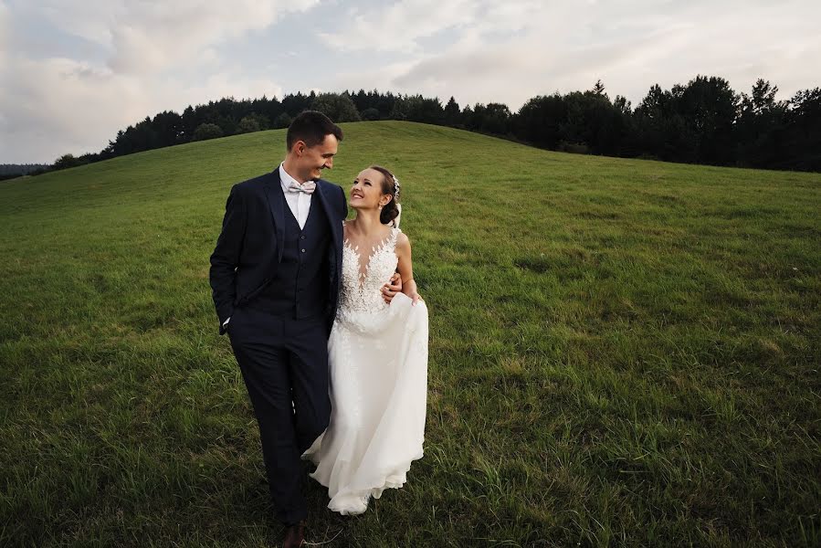 Fotograful de nuntă Dawid Konieczny (weddmoments). Fotografia din 10 martie 2020