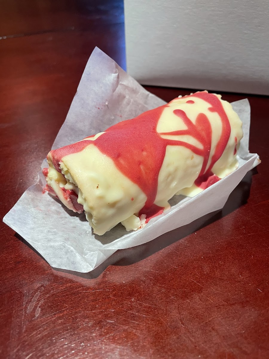 White Chocolate Raspberry Roll