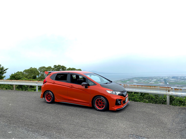 フィットのドライブ・洗車・不正改造車取締月間・補強バーに関するカスタム事例の投稿画像4枚目