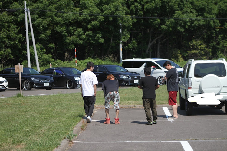 アルファードのLSとコラボ・若者とコラボ・奥様&お犬様サービス・T.N.R・チームローガン北海道に関するカスタム事例の投稿画像6枚目