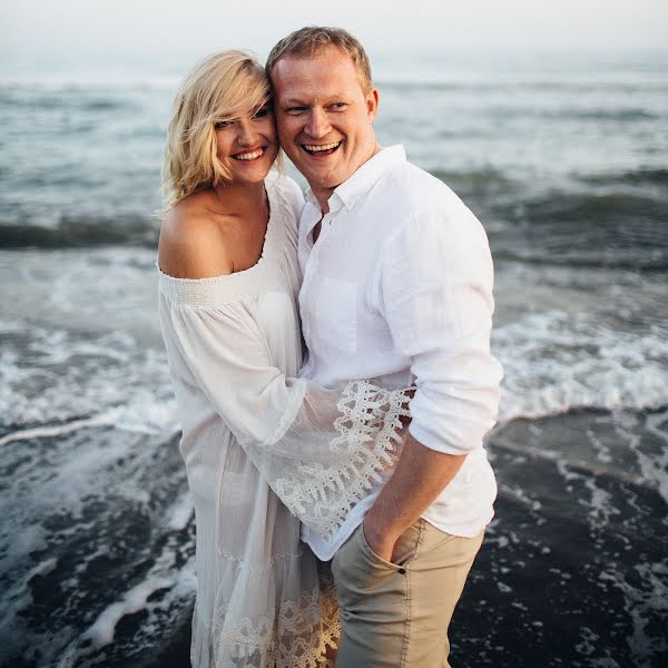 Fotógrafo de casamento Vasiliy Tikhomirov (borabora). Foto de 2 de agosto 2016