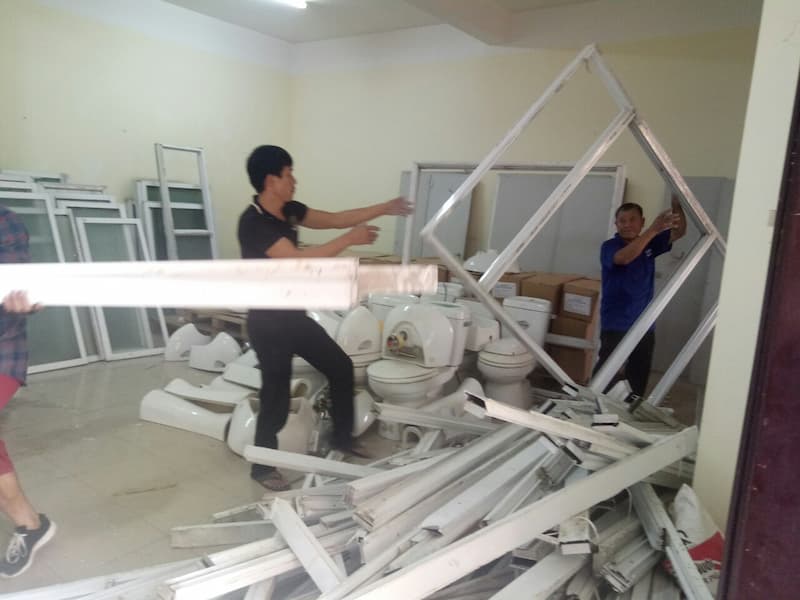 mua cửa nhôm cũ
