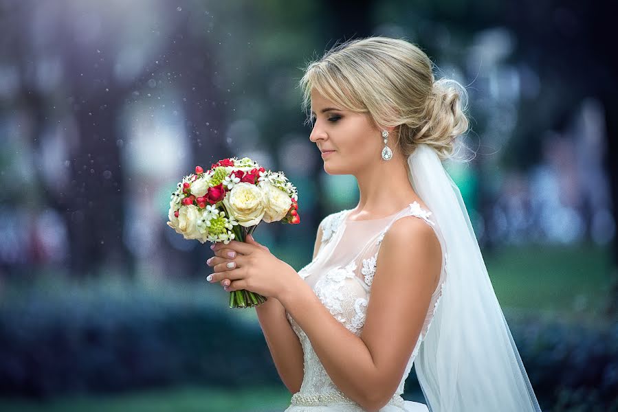 Fotografo di matrimoni Igor Shushkevich (foto-video-bel). Foto del 28 dicembre 2016