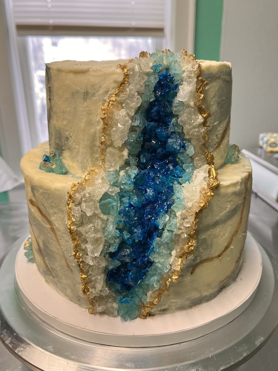 GF geode cake