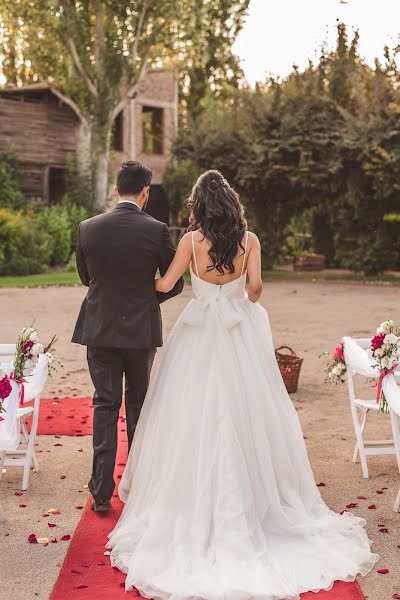 ช่างภาพงานแต่งงาน Karina Flores (florecer) ภาพเมื่อ 14 พฤศจิกายน 2018
