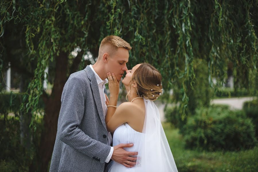 Fotografo di matrimoni Galina Matyuk (galinans). Foto del 10 settembre 2021