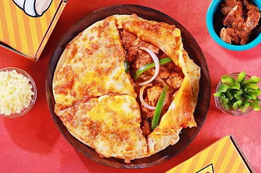 Chicken Tikka Stuffed Pizza + Free Coke (250 Ml)