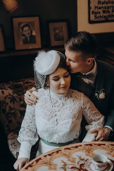 Wedding photographer Aleksandra Lovcova (alexandriaria). Photo of 19 November 2019