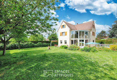 House with pool and terrace 4