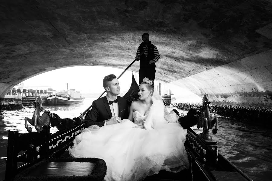 婚礼摄影师Taya Kopeykina（tvkopeikina）。2017 3月13日的照片