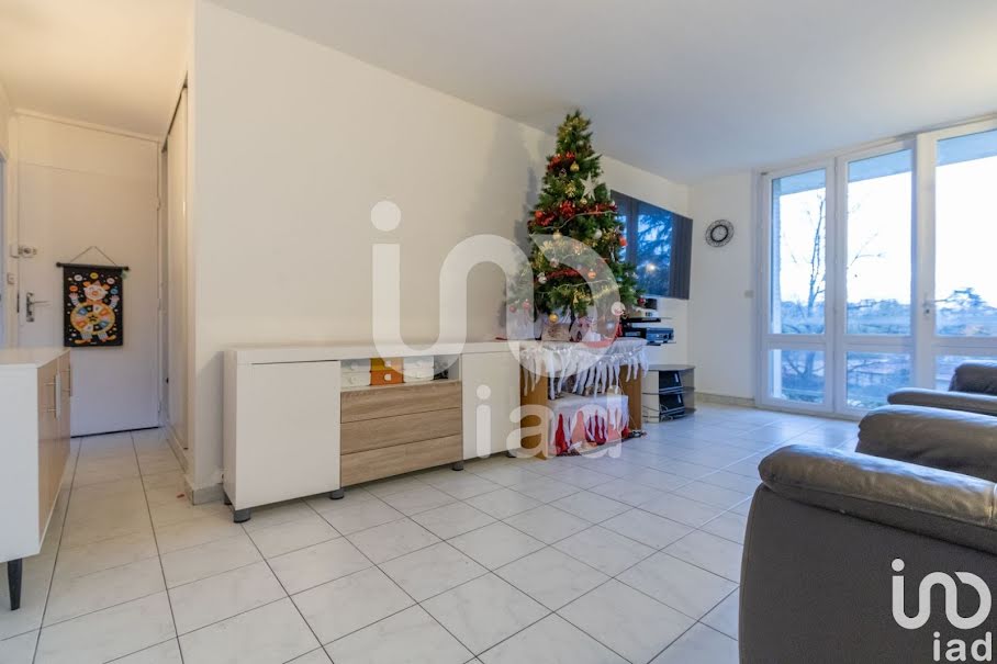 Vente appartement 4 pièces 68 m² à Caluire-et-Cuire (69300), 235 000 €