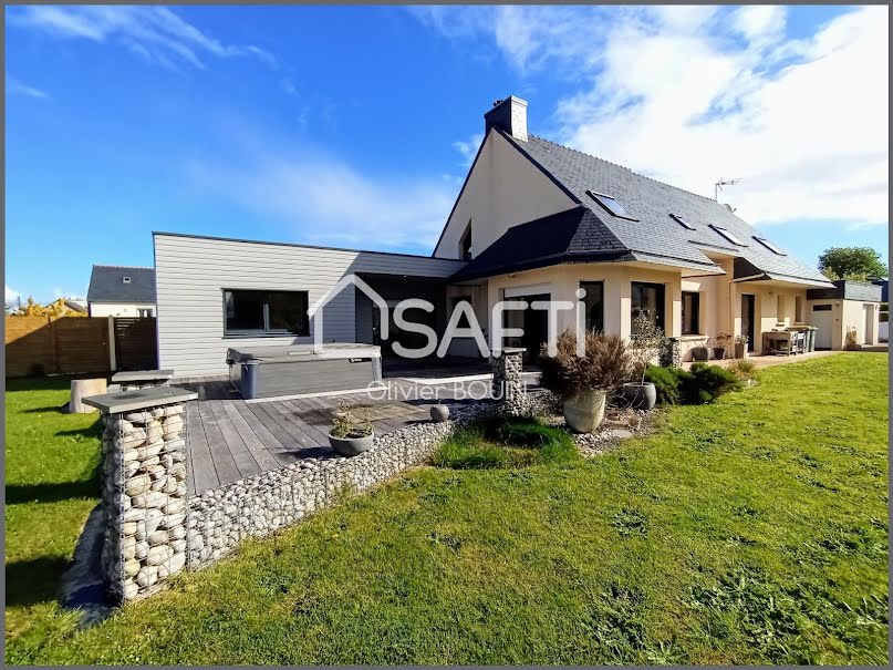 Vente maison 9 pièces 215 m² à Landivisiau (29400), 469 000 €