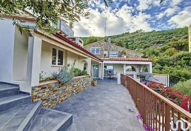 House with pool and terrace 7