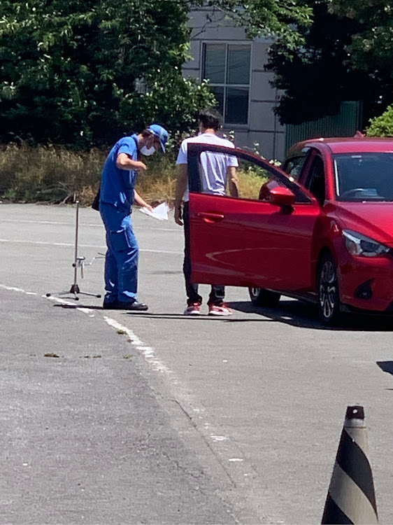 デミオのユーザー車検・ホイール交換・にー3からの贈り物🎵・ライト光軸調整に関するカスタム事例の投稿画像4枚目