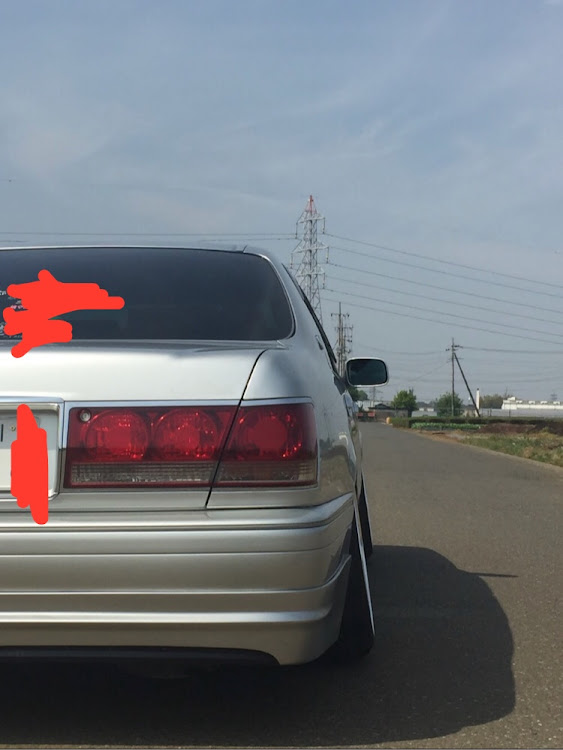 クラウンアスリートのタイヤ交換に関するカスタム事例の投稿画像1枚目