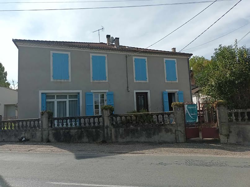 Vente maison 4 pièces 140 m² à Buzet-sur-Baïse (47160), 80 000 €