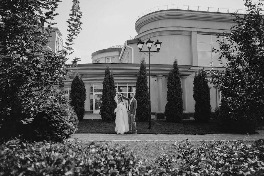 Fotografo di matrimoni Evgeniya Lyutoeva (whenshine). Foto del 16 dicembre 2022