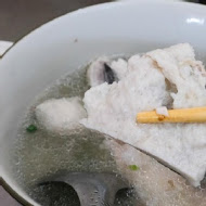 開元路無名虱目魚 ‧ 肉燥飯