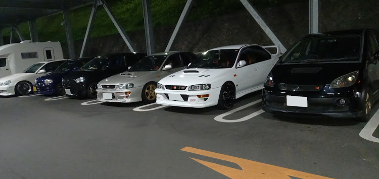インプレッサ WRX STIの某座・日箱・フォロワーさんに会いに・ネオクラしかおらん!!・←でもカッコ良いんよね✨に関するカスタム事例の投稿画像1枚目