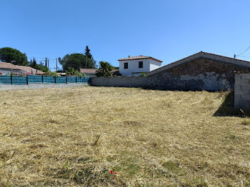 terrain à Roquebrune-sur-Argens (83)