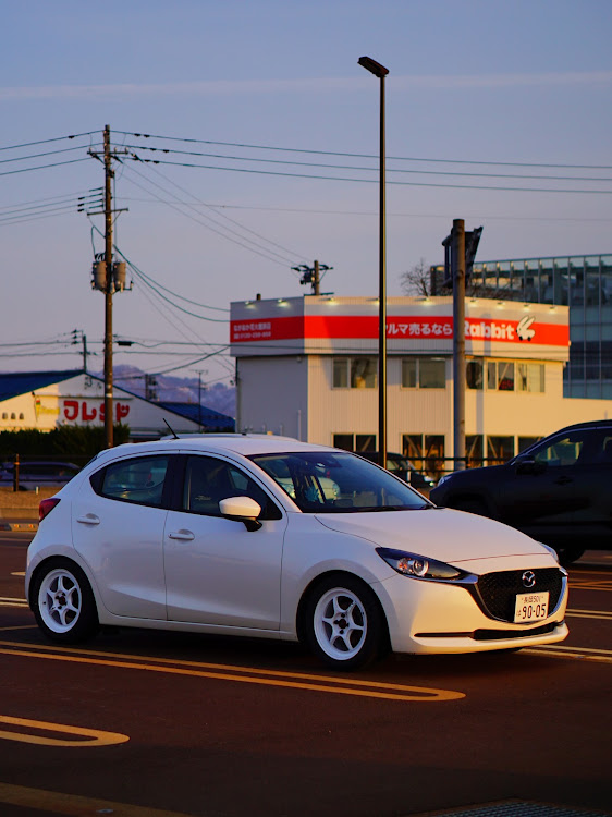 MAZDA2のmazda2・DJLFS・ODJC・ENKEI・夏仕様に関するカスタム事例の投稿画像1枚目