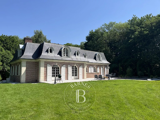 Manor 2