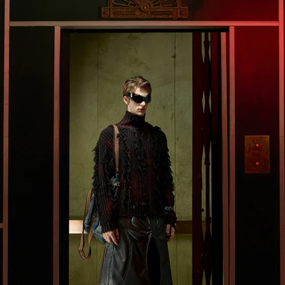 images slider number - 1