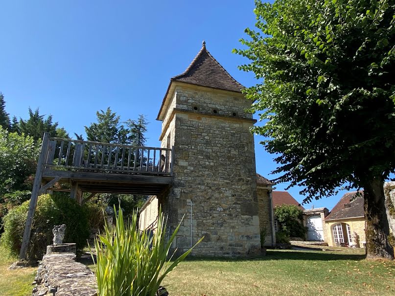 Vente propriété 9 pièces 271 m² à Campagnac-lès-Quercy (24550), 650 000 €