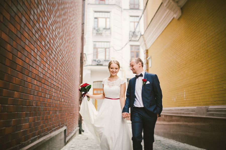 Wedding photographer Elizaveta Tomashevskaya (fotolizakiev). Photo of 22 January 2016