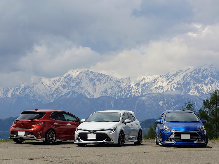 カローラスポーツの北アルプス・諏訪湖・立石公園・奇跡の遭遇・マフラー大百科に関するカスタム事例の投稿画像5枚目