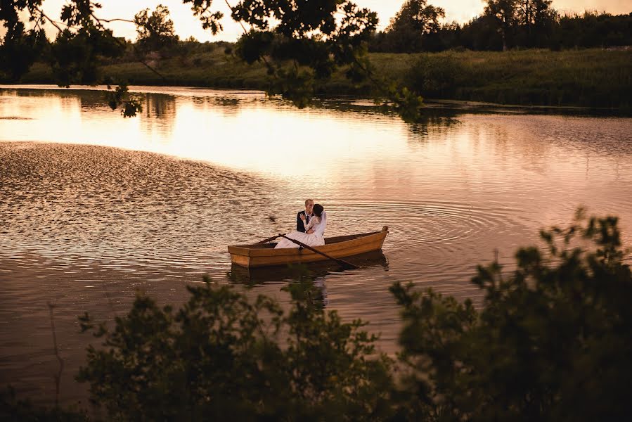 Wedding photographer Sergey Boshkarev (sergeybosh). Photo of 14 August 2018