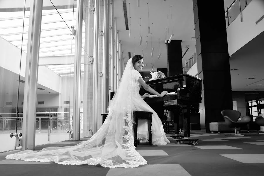 Fotógrafo de bodas Carlos Rodriguez (carlosfotoyvideo). Foto del 5 de mayo 2017