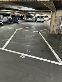 parking à Paris 17ème (75)