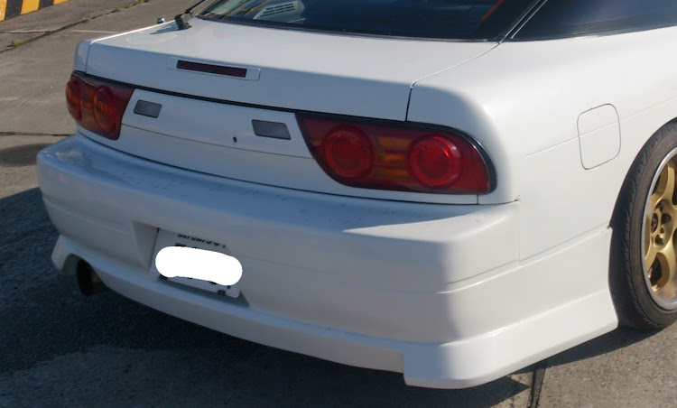 180SXのお尻🍑の変化に関するカスタム事例の投稿画像2枚目